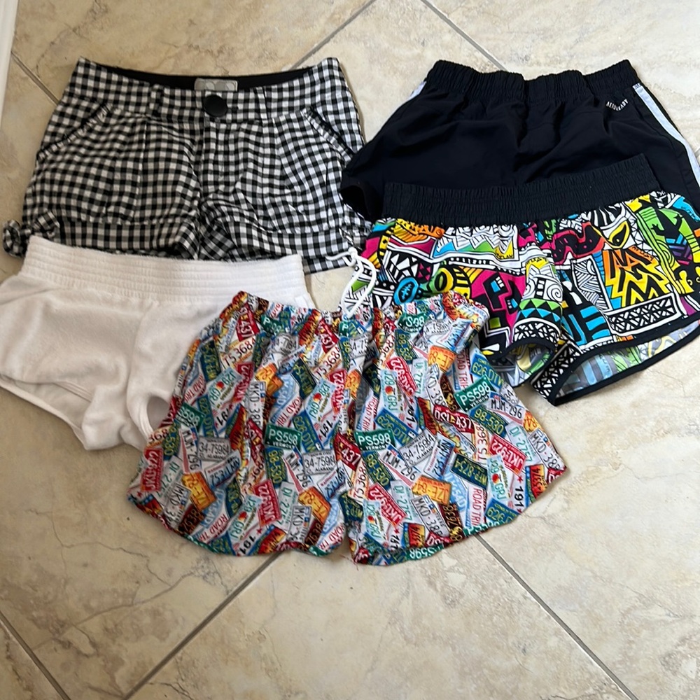 $5 Shorts Bundle Of 4 - image 1